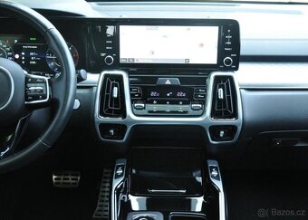 Kia Sorento 2.2CRDi SCR 4X4 8DCT TOP ZÁRUK - 6