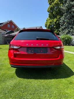 Škoda superb III 2.0TDI 110kw FULLLED VIRTUAL DSG ACC 2021 - 6