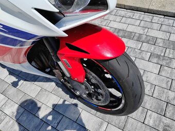 Honda cbr 1000 rr Fireblade - 6