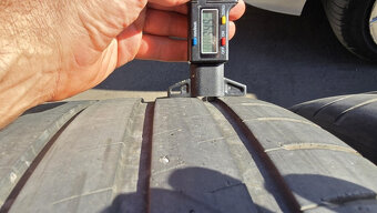 Letní pneu 275/35/19 Michelin - 6