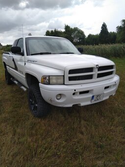 Dodge RAM - 6