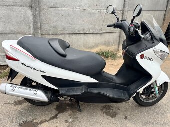 Suzuki Burgman 125 - 6