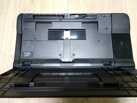 Logitech Alto Cordless -stojan na notebook s klávesnicí - 6