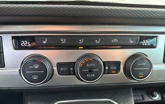 VW California Beach T6.1 2.0 TDI 4MOTION 4x4 DSG mini-kuchyň - 6