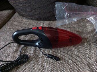 Vysavač do auta - 6