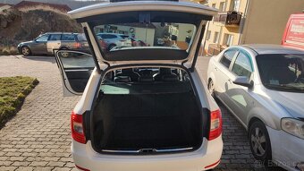 Škoda Superb combi TDI 125kw, DSG, 4x4 - 6