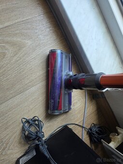 DYSON V 8 ABSOLUTE - 6