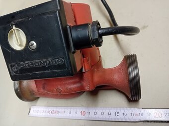 Oběhové čerpadlo GRUNDFOS - 6