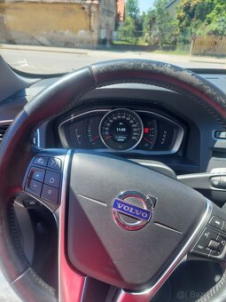 Volvo V60 D3 Cross Country - 6