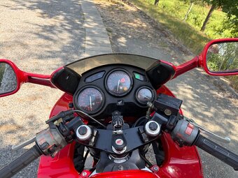 Honda CBR 500 F - 6