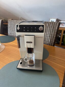 Automatický kávovar delonghi autentica bílý - 6