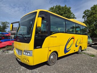 Autobus ISUZU 26+1 míst - 6