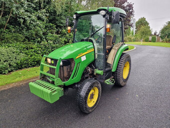 Kompaktní traktor John Deere 3720 eHydro 44hp - 6