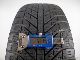 Citroen C4 Cactus - Originání 17" alu kola - Zimní pneu - 6