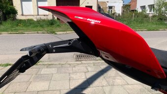 Ducati Streetfighter V4S 8.500km provoz 2023 - 6