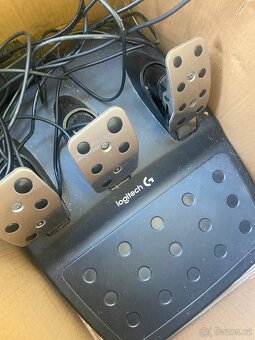 Volant logitech g29 driving force + řadící páka - 6