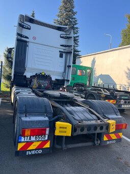Tahač IVECO Stralis 460 EURO6,standart,2x klima,TOP rok 2016 - 6