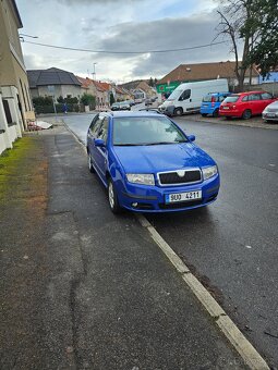 Škoda Fabia Combi 1.4 16V 55kw výbava Elegance - 6