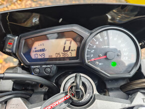 Yamaha FZ1 N - 6