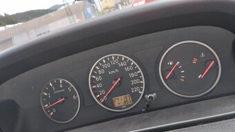 Nissan Xtrail T30 2.2 dCi - 6