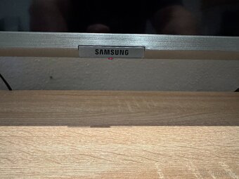 QLED SAMSUNG 55" 4K HDR10+ QE55Q65RA - 6