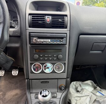 Prodám Opel Astra G Bertone Turbo OPC - 6