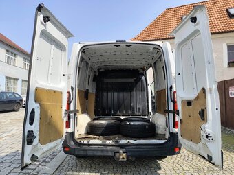 Renault Master 2.3DCi rok 2017 málo najeto, původ CZ. 1.maj. - 6