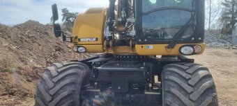 CAT M 313D - 6