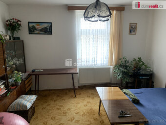 prodej RD 3+1 s menším dvorem 232 m2 a zahradou 1.001 m2 a - 6