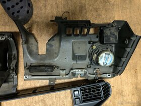 Mazda 626 GW 1988-1992 palubní deska - 6