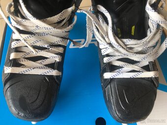 Brusle Bauer Vapor Hyperlite  vel 7,5 FIT 3 - 6