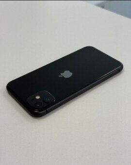 iPhone 11 64 GB - 6
