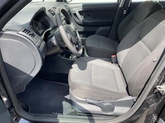 Škoda Fabia II 1.2 TSi , 51 kW benzín, 2011 - 6