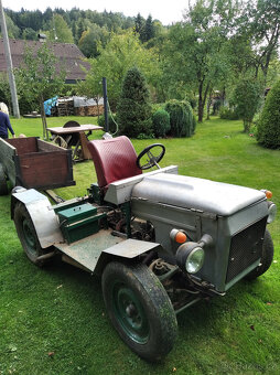Prodám traktor domácí výroby s vlečkou - 6