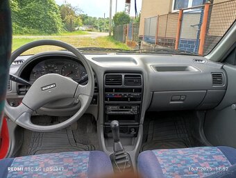 Suzuki swift 1,0 - 6