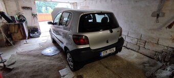 Toyota Yaris Terra 1.0 VVTi sokr. - 6