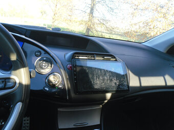 Honda CIVIC - 6