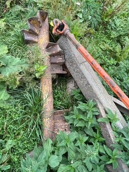 Rozmetadlo hnoje RMA 8 - 6