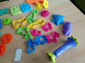 Modelína set Hasbro Play-Doh Zubař + mnoho nástrojů - 6