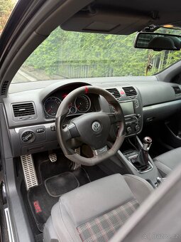 VOLKSWAGEN Golf 5 GTI - 6