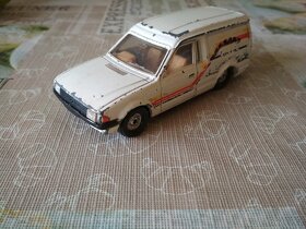 modely - autíčka Ford - 6