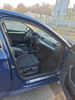 Škoda Superb 2.0 TDI 110kw - 6