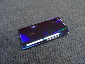 Xiaomi Mi 9 6/128GB 6,4" AMOLED 48 Mpx - 6