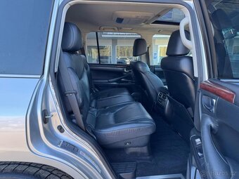 2011 LEXUS LX570 - 8 miest - 6