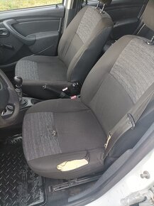 Dacia Duster 1.6 4x4 - 6
