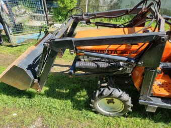 Malotraktor Kubota B1502 15koní s nakladačem - 6