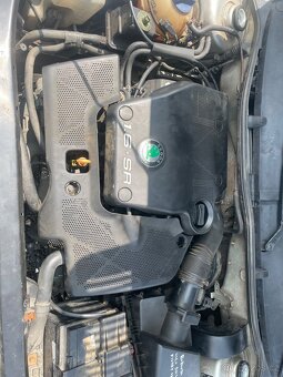 Octavia 1 1.6 sr - 6