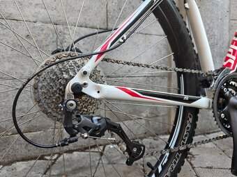 Horské kolo Rockhopper Specialized 29" - 6