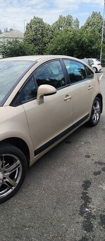 Citroen C4 - 6