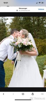 Svatební šaty s perličkami - 6